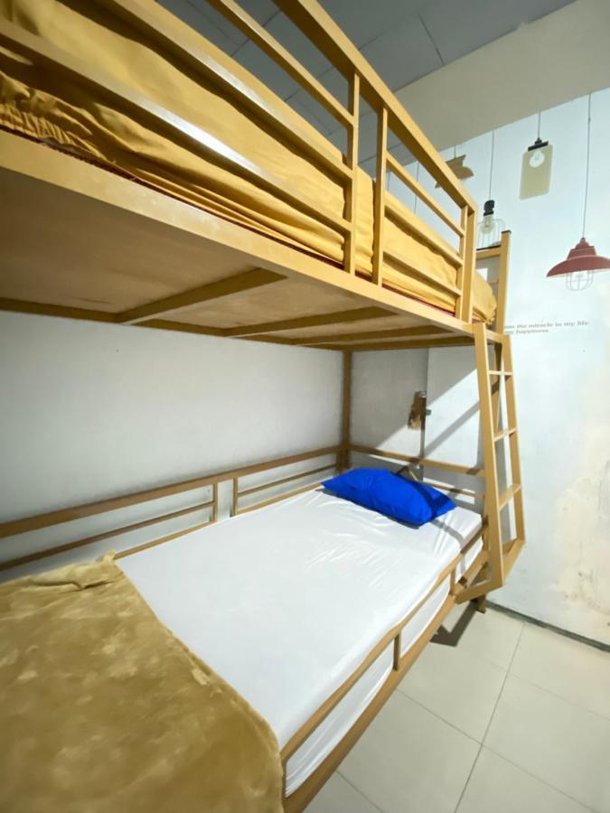 Neo Robiu & Ijen Tour Appartement Banyuwangi  Buitenkant foto